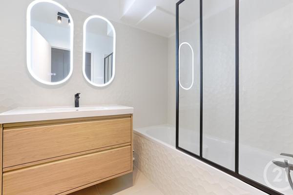 Appartement F3 à vendre  3 pièces - 68,55 m2 PARIS - 75015