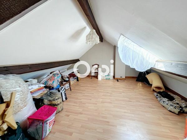 Maison à vendre    6 pièces •  Hardricourt