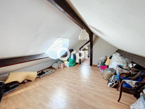 Maison à vendre    6 pièces •  Hardricourt