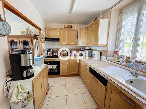 Maison à vendre    6 pièces •  Hardricourt