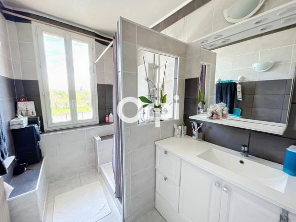 Maison à vendre    6 pièces •  Hardricourt