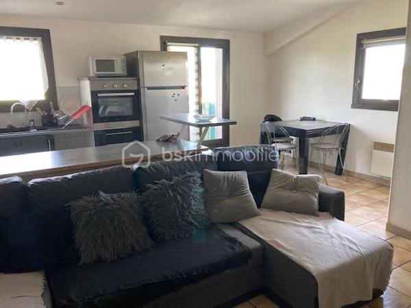 Local d activites de 204 m²