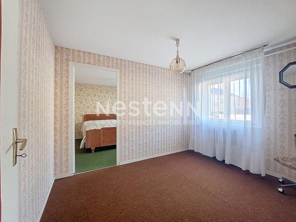 Saint Avertin maison familiale proche toutes commodités et très bien entretenue