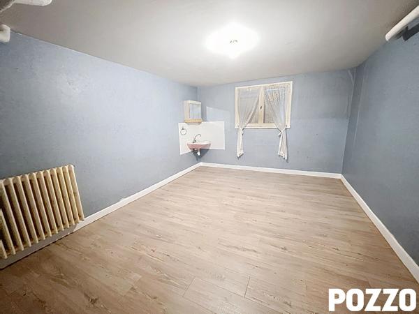 A VENDRE Maison Mortain Bocage 4 pièce(s) 83 m2 MORTAIN BOCAGE