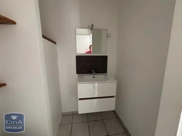 Appartement à louer 1 pièce 25.02m²