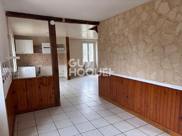 BAZOCHES EN DUNOIS : maison T4 (62 m²) à louer