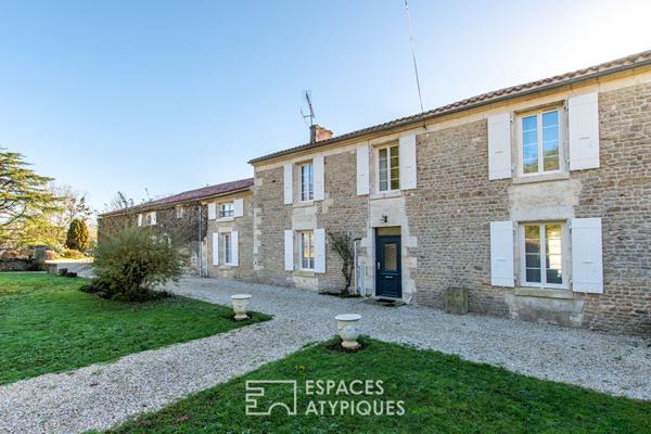 Longère de charme avec deux gîtes et espace bien-être