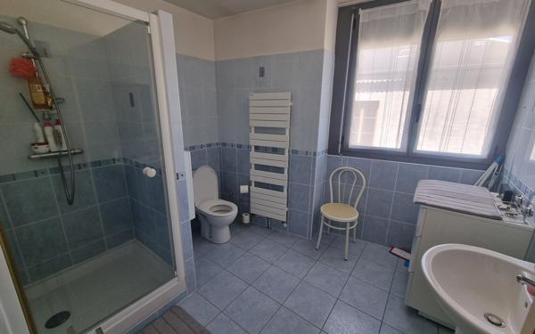 Appartement à vendre    5 pièces • 162 m2 Saint-Yrieix-la-Perche