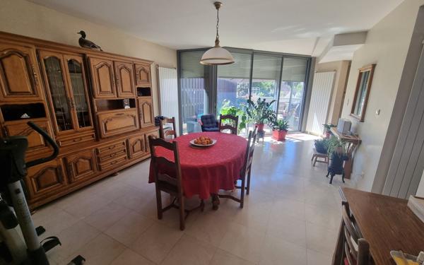 Appartement à vendre    5 pièces • 162 m2 Saint-Yrieix-la-Perche