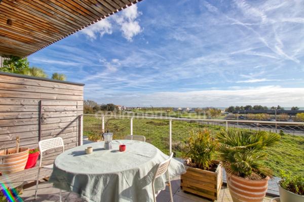 Vue mer, T3 récent avec terrasse et parking- La Rochelle (17000)