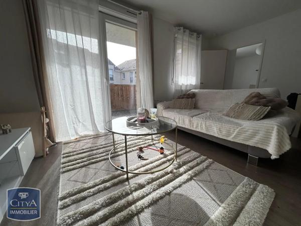 Appartement à louer 2 pièces 41.9m² Dourdan (91410)