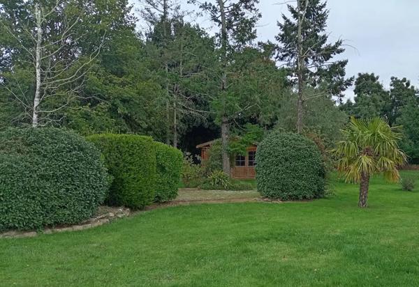 TERRAIN CONSTRUCTIBLE A MESANGER