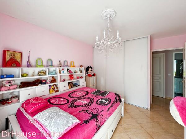 Maison à vendre 7 pièces de 194 m²