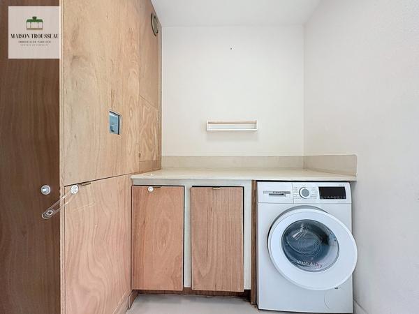 3 pièces lumineux- Buttes-Chaumont.