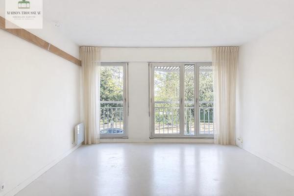 3 pièces lumineux- Buttes-Chaumont.