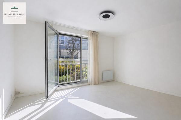 3 pièces lumineux- Buttes-Chaumont.