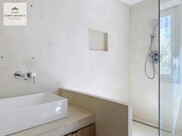 3 pièces lumineux- Buttes-Chaumont.