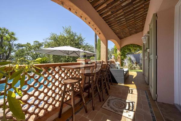 Agréable villa au calme à Opio