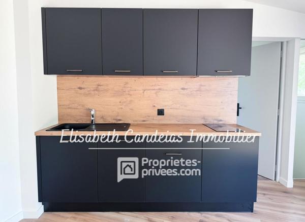 T2 avec garage et jardin intimiste