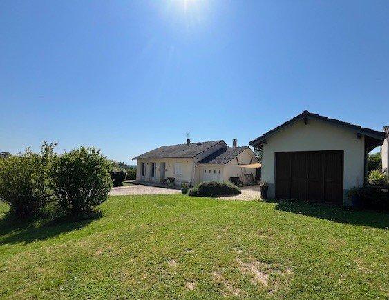 Plain pied avec garage et jardin Vayres