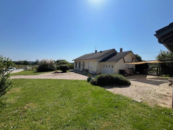 Plain pied avec garage et jardin Vayres