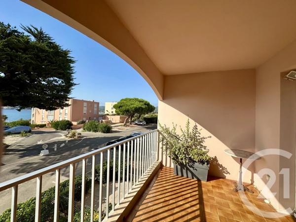 Appartement T2 à vendre  2 pièces - 45 m 2   SIX FOURS LES PLAGES  - 83