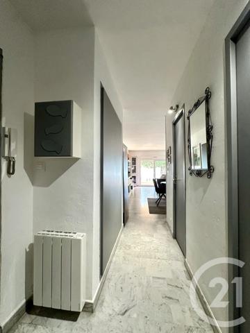 Appartement T2 à vendre  2 pièces - 45 m 2   SIX FOURS LES PLAGES  - 83