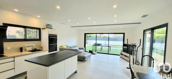 Maison 6 pièces de 125 m² à Bandol (83150)