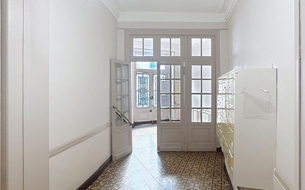 Appartement à vendre    2 pièces • 38,20 m2 Pau