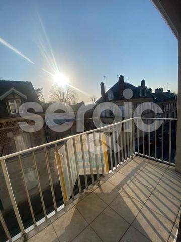 Location 1 Pieces 28 60200 Compiegne 43 0218 01 0008