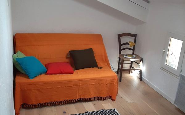 Appartement à vendre    3 pièces •  Puimoisson