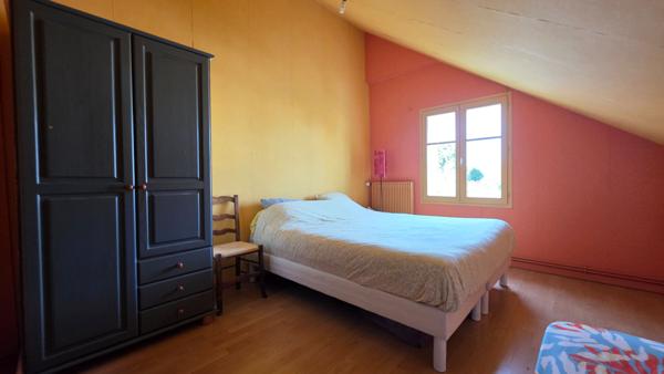 37300 JOUE-LES-TOURS - A VENDRE maison 8 pièces de 179.75 m²