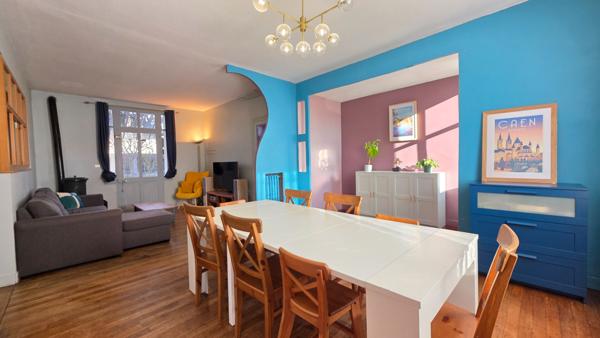 37300 JOUE-LES-TOURS - A VENDRE maison 8 pièces de 179.75 m²