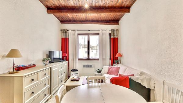 Appartement 2 pièces - 44 m² Exclusivité efficity