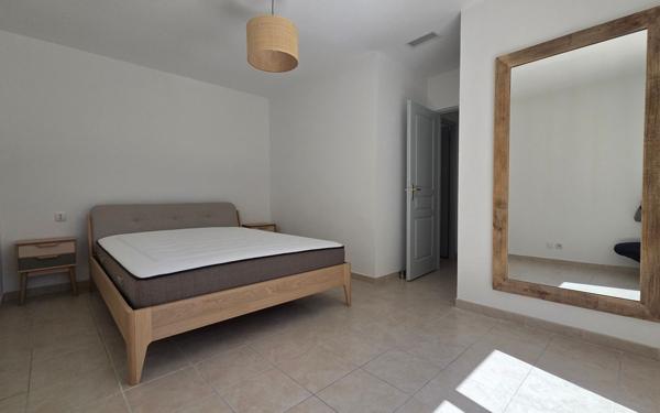 Maison à louer    3 pièces •  Villeneuve-lès-Avignon