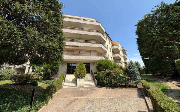 Appartement à vendre    2 pièces • 49,43 m2 Le Perreux-sur-Marne
