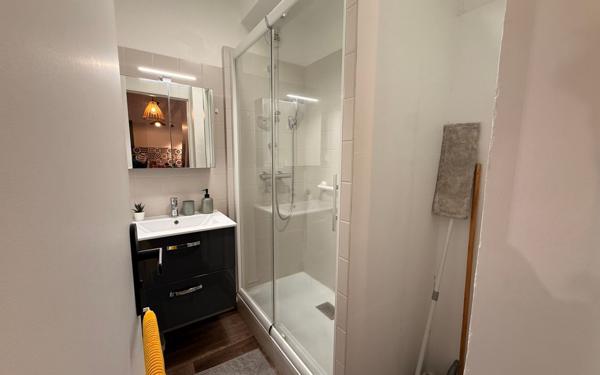 Appartement à vendre    1 pièce • 34,85 m2 Caen