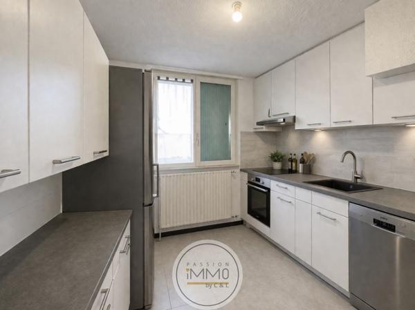 Appartement 3 pièce(s) 2 chambre(s) 80 m²