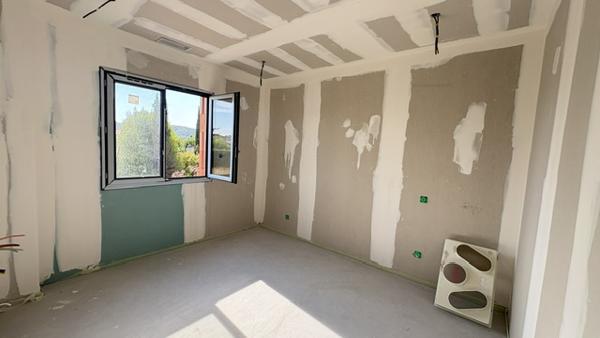 VILLA NEUVE T4 ST JULIEN LES ROSIERS Détails des diagnostics énergétiques