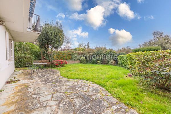 Vente Maison150 m² - 9 Pièces - REZE (44400)