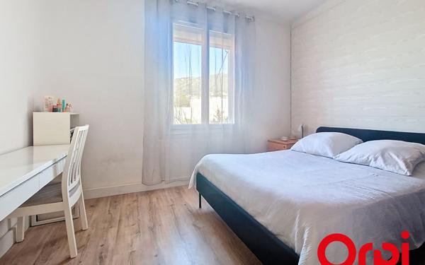 Maison à vendre    7 pièces •  Toulon