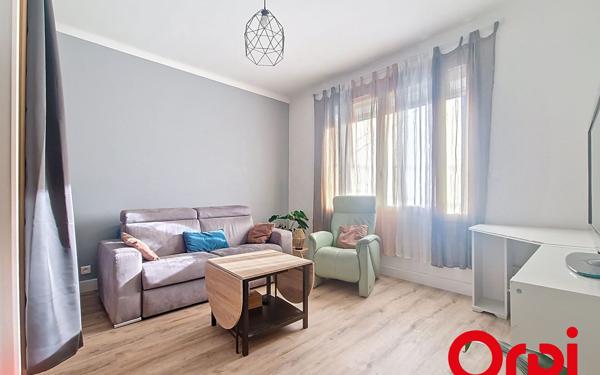 Maison à vendre    7 pièces •  Toulon