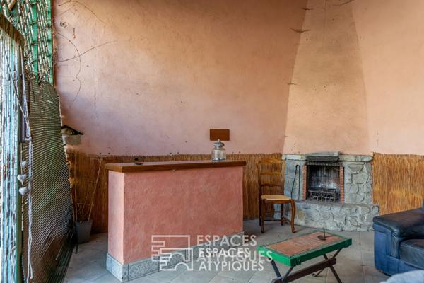 Cette ancienne maison de village de la Drôme a la saveur des souvenirs d’enfance.