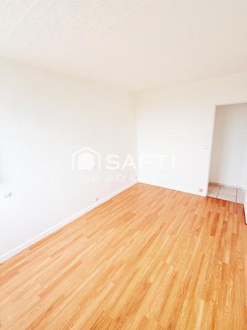 Dernier étage, lumineux, cadre vert, calme