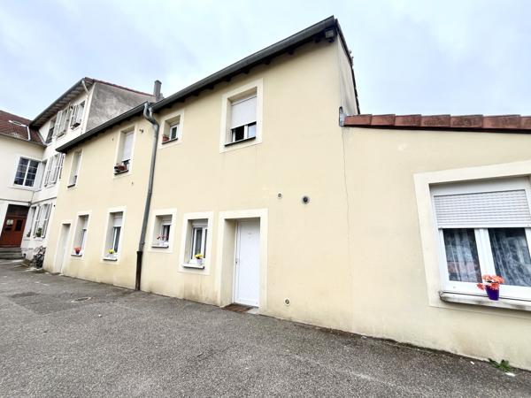 Metz (57000) A VENDRE - Rue du 20EME Corps Américain - 2 immeubles