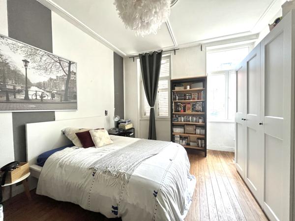 Metz (57000) A VENDRE - Rue du 20EME Corps Américain - 2 immeubles