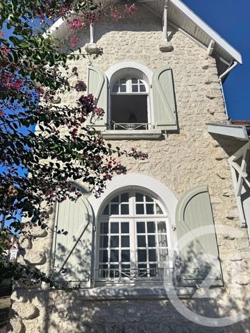 Maison à vendre  5 pièces - 133 m 2   GOND PONTOUVRE  - 16