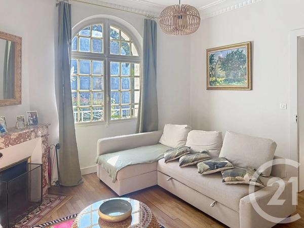 Maison à vendre  5 pièces - 133 m 2   GOND PONTOUVRE  - 16