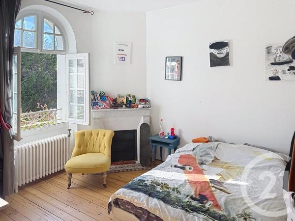 Maison à vendre  5 pièces - 133 m 2   GOND PONTOUVRE  - 16