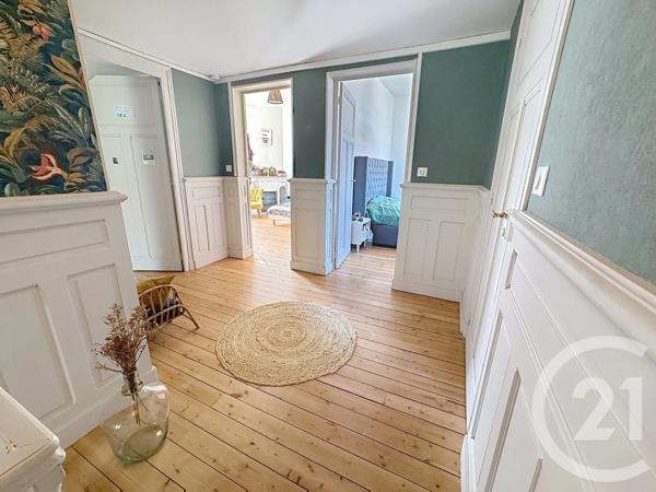 Maison à vendre  5 pièces - 133 m 2   GOND PONTOUVRE  - 16